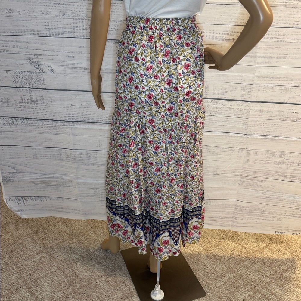 NWOT Floral Drawstring Maxi Skirt in Cream and Pink - Picture 4 of 6